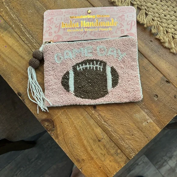 Lindau Handmade Pink Beaded Game Day Clutch - Picture 2 of 3